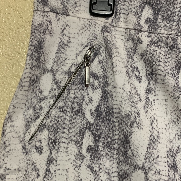 89th &  Madison Jeggings Stretch Pants Size L Animal Print White Gray - Picture 5 of 16
